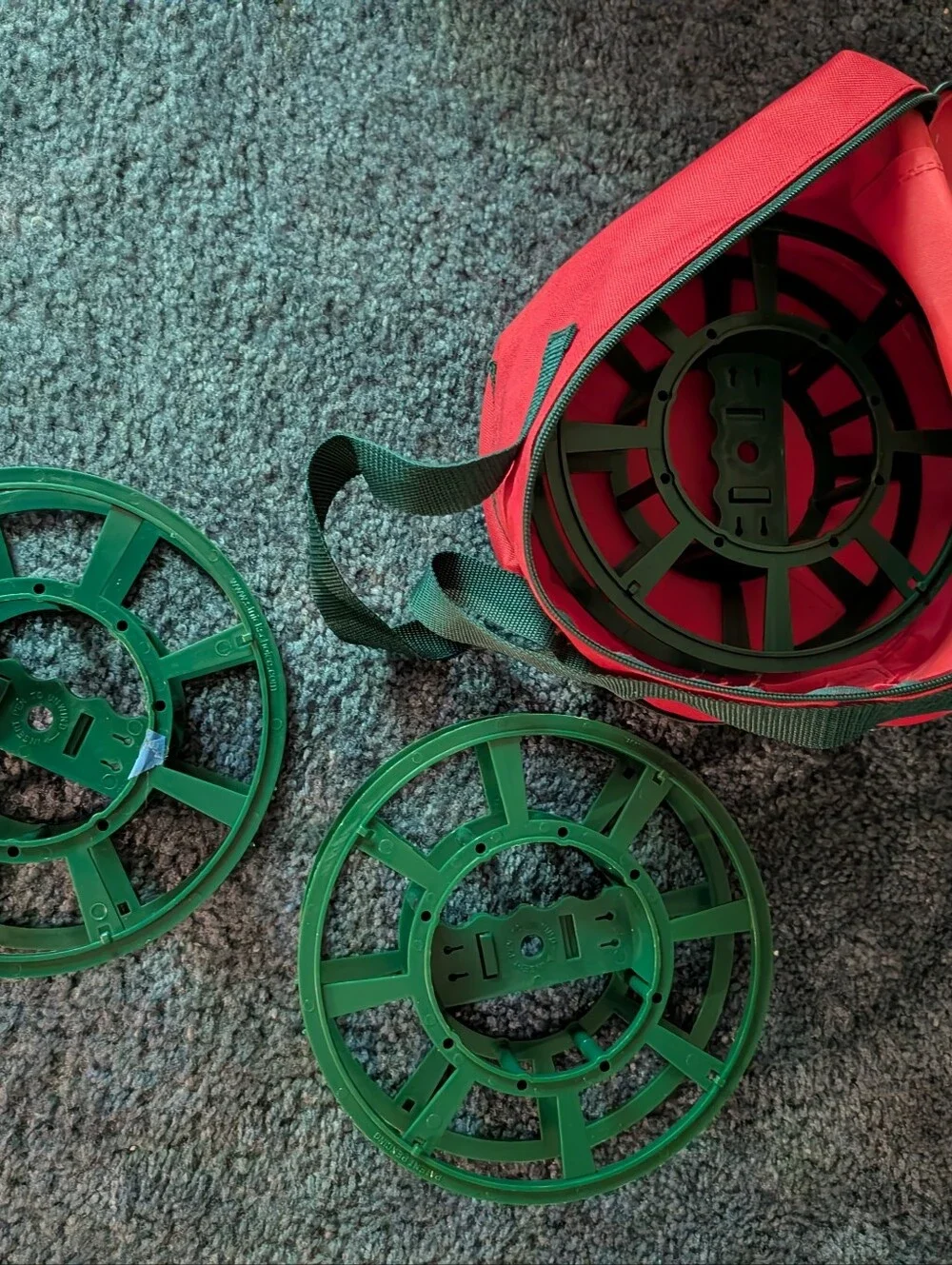 Holiday Storage Reels in a Bag – Red/Green